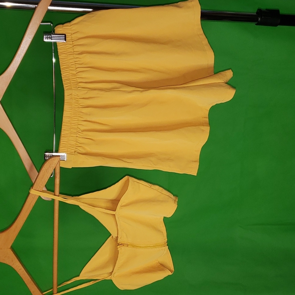 Two piece Short Set - Picture 4 of 4